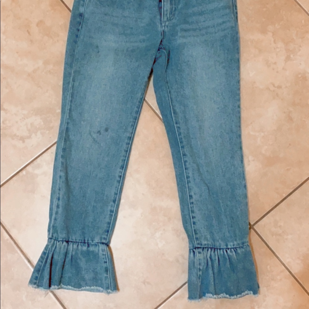 🌈Mom jeans with flared ruffles